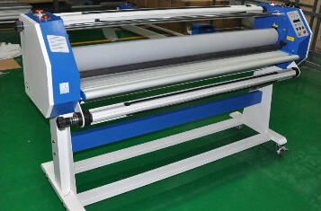 武漢林爾其廣告工廠店 專業噴繪寫真與動漫設計服務